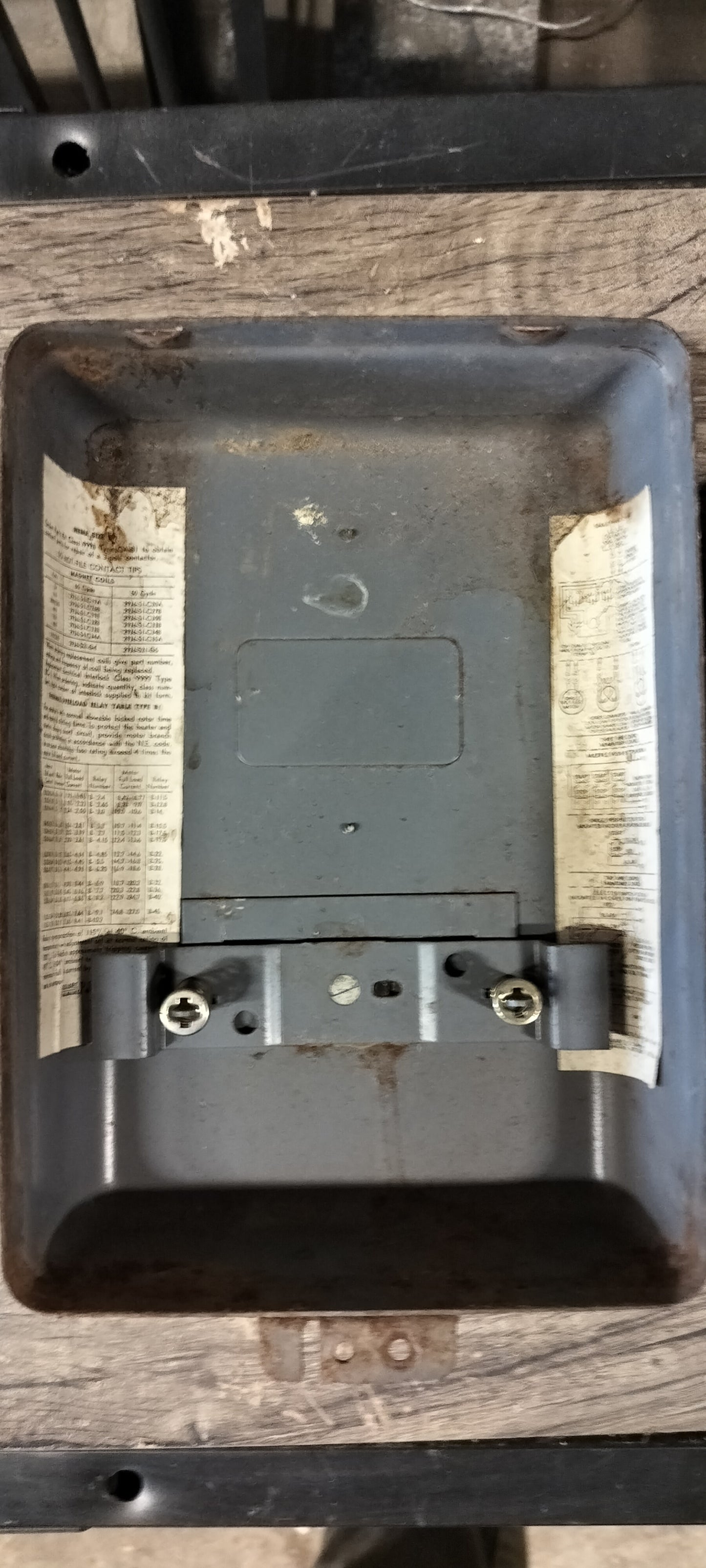Electrical Equipment Reset Button Faceplate