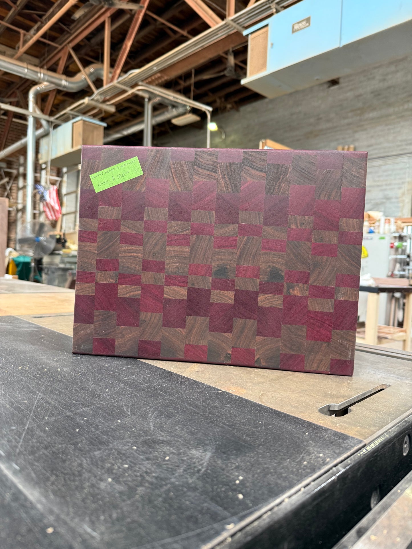 Artisan Crafted Cutting Board "Sally"
