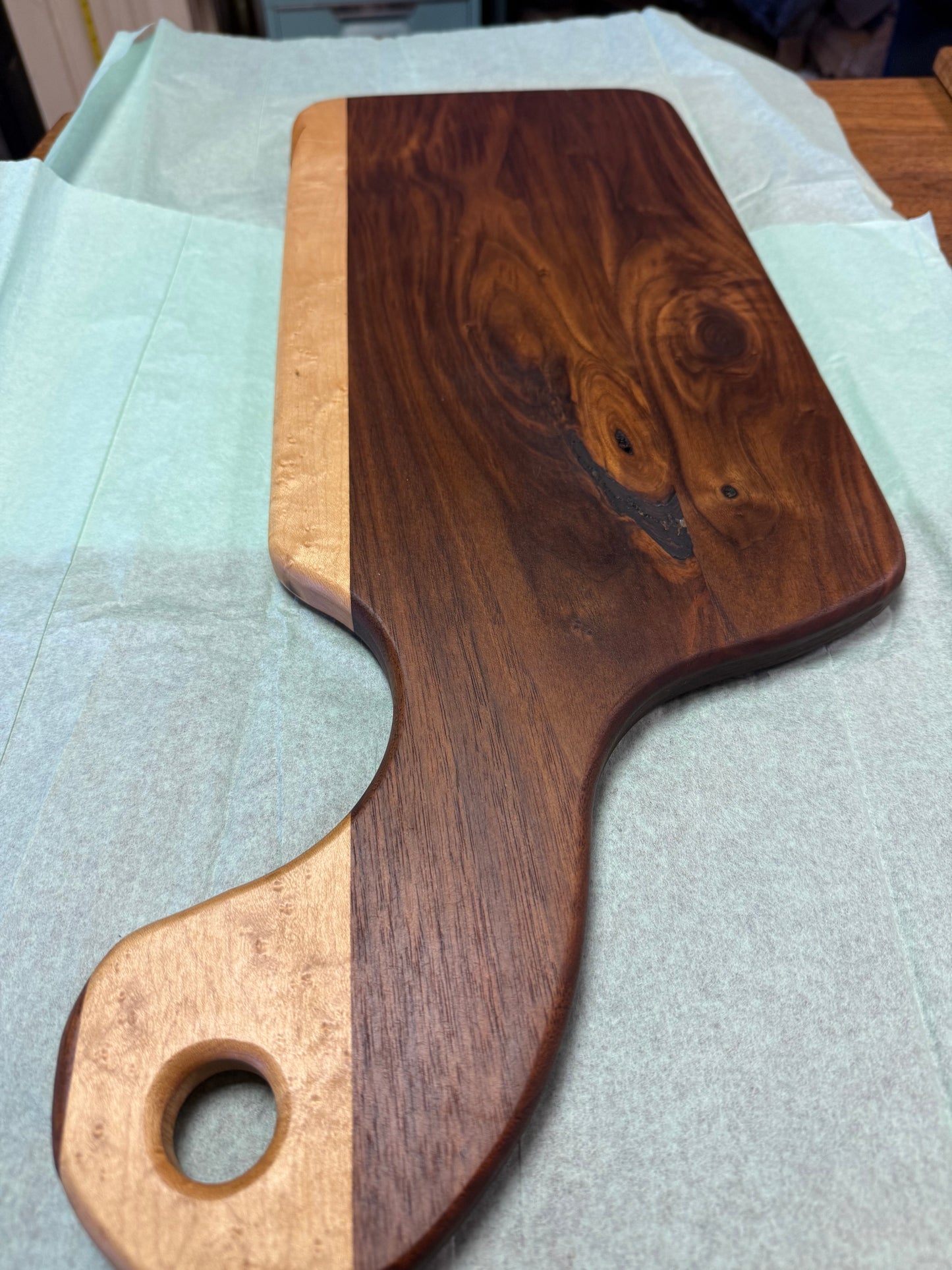 Artisian Crafted Cutting Board "Luke"