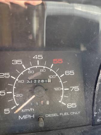 1992 Isuzu NPR 16' Box Truck