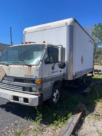 1992 Isuzu NPR 16' Box Truck