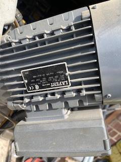 Double Miter Band Saw (Hyd-Mech DM-6)