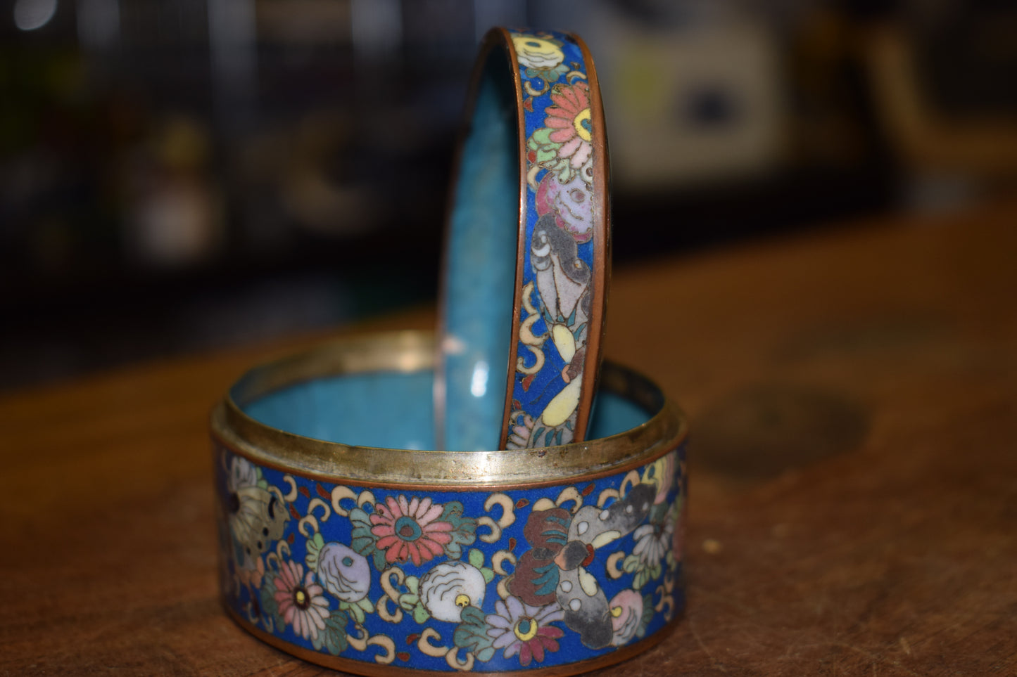 Japanese Meiji era Cloisonne Enamel Trinket Box