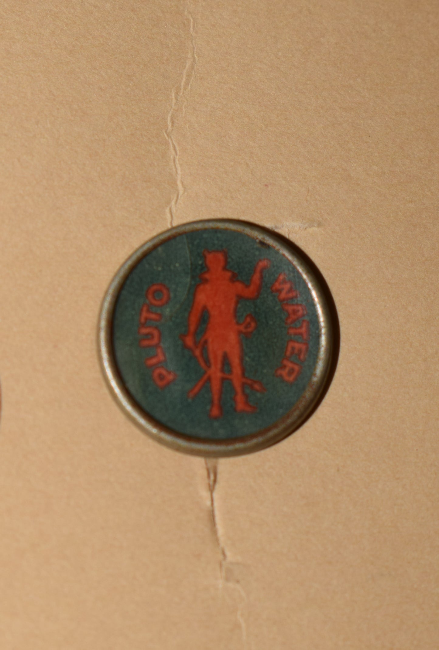 Pluto Physic Water pin