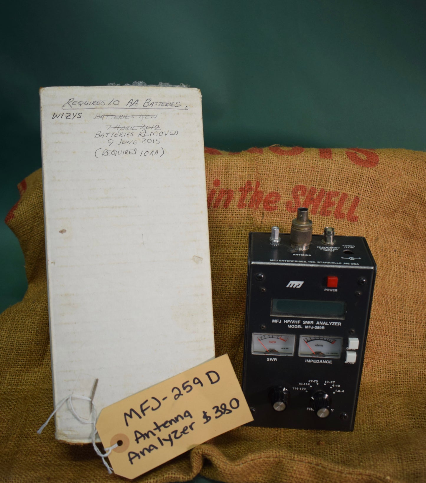 MFJ-259 B Antenna Analyzer