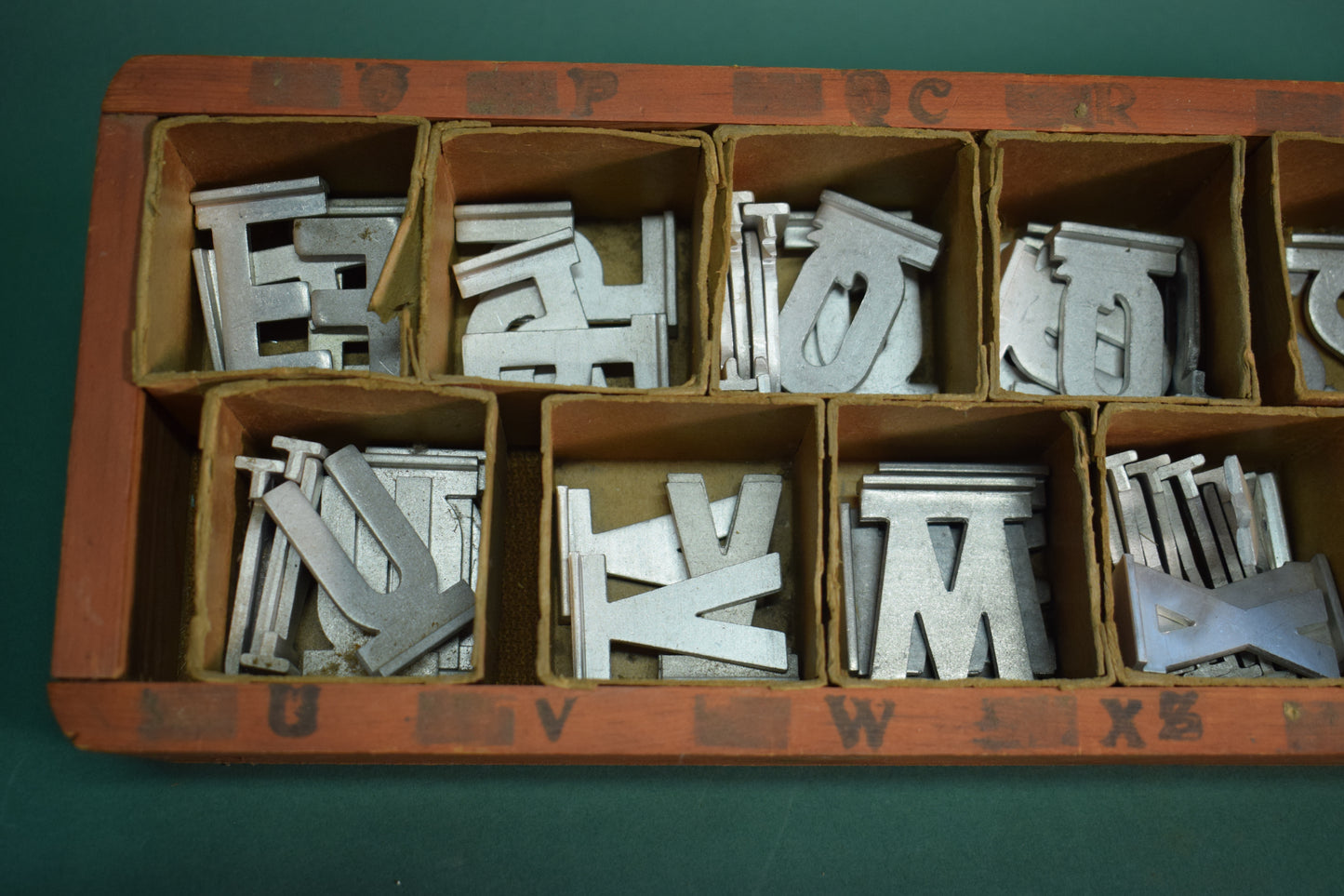Duncan-Morris aluminum mailbox letters