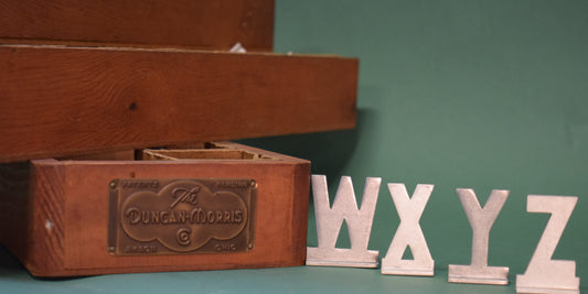 Duncan-Morris aluminum mailbox letters