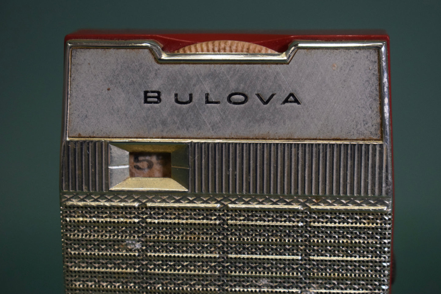 Bulova Handheld Transistor Radio - untested
