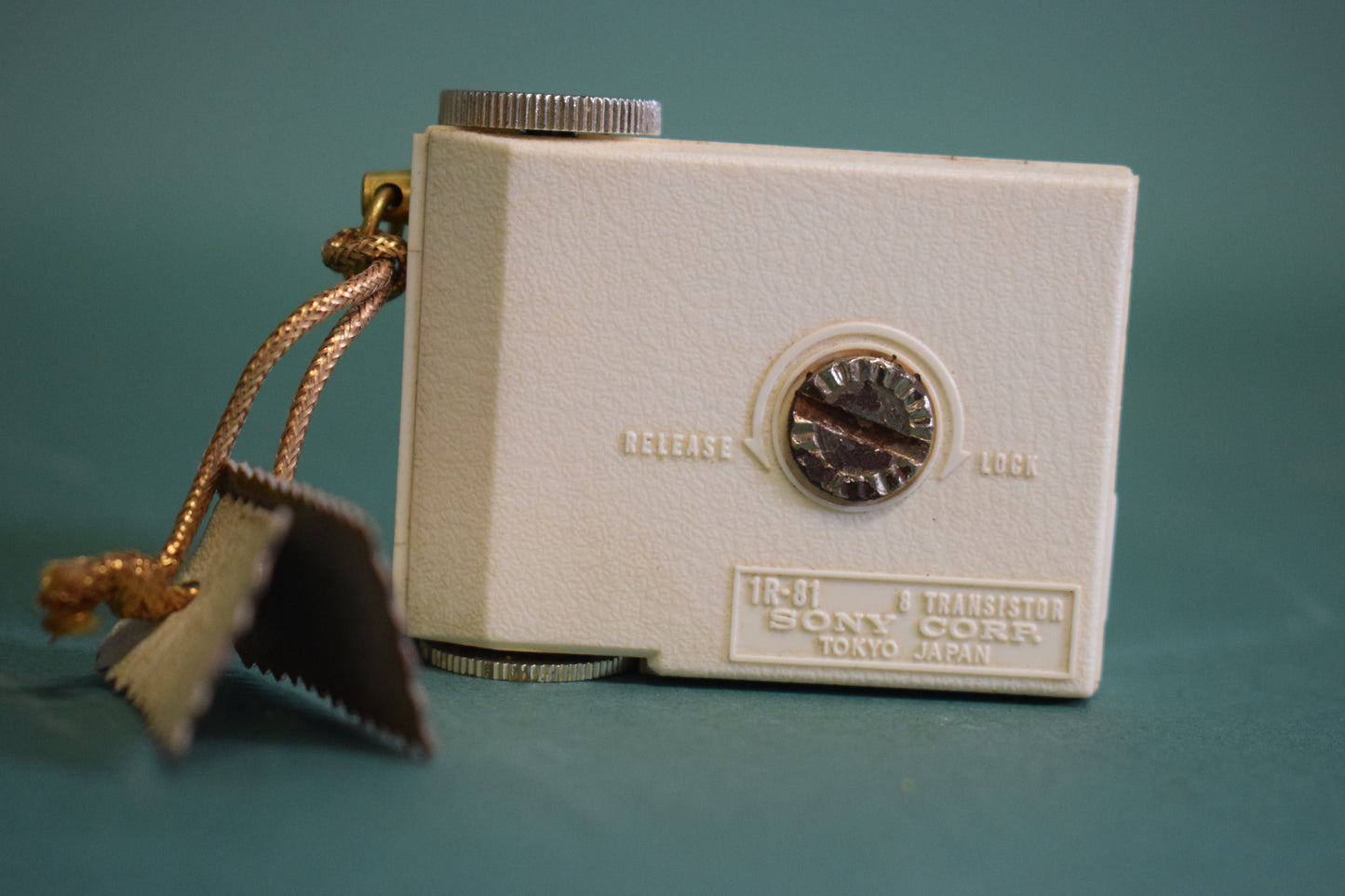 Sony Vintage Micro-Transistor Radio