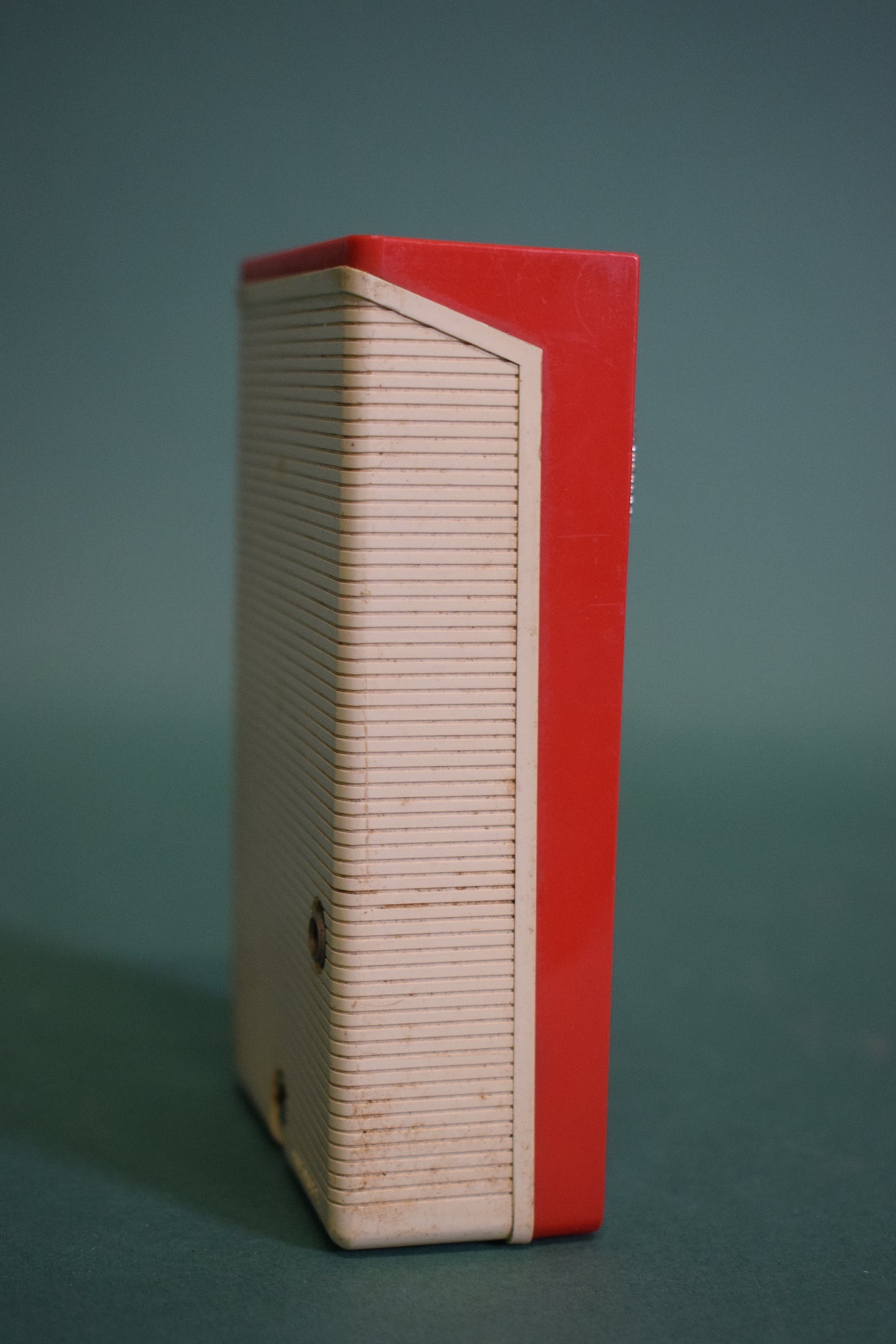 Zenith  Royal 50 Transistor Radio - untested