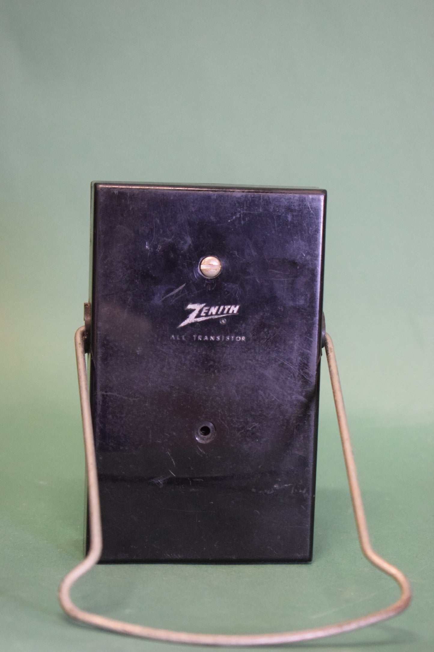 Zenith Royal 285 Transistor Radio