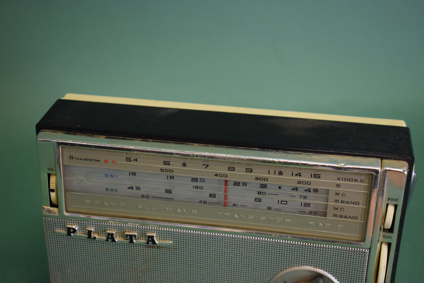 Plata Portable Transistor Radio