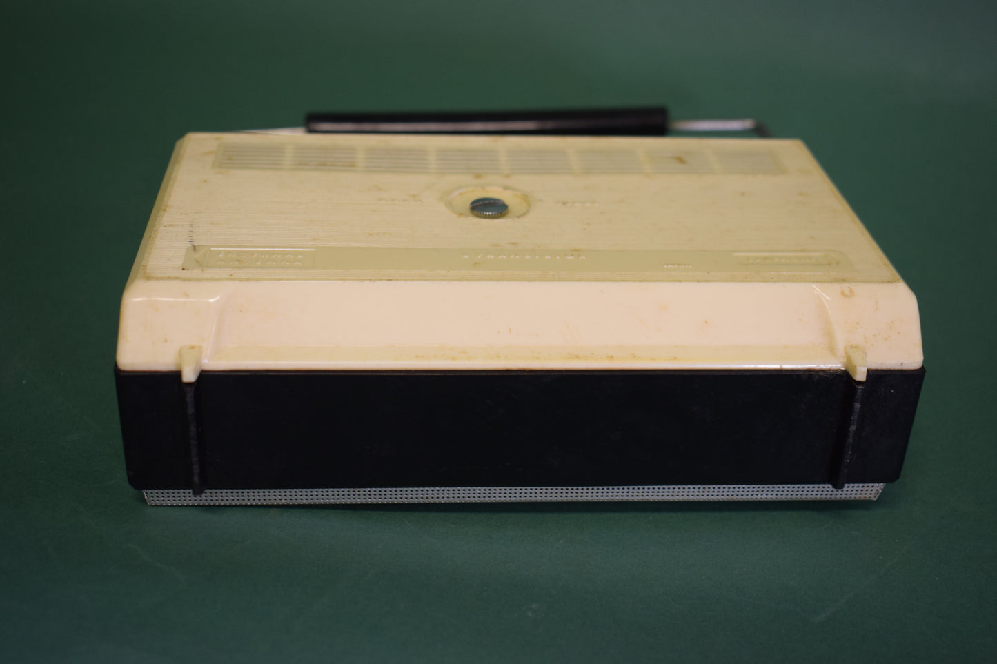 Plata Portable Transistor Radio