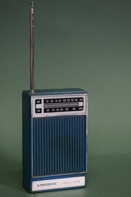 Solid State Superiorsonic Pocket AM/FM Radio
