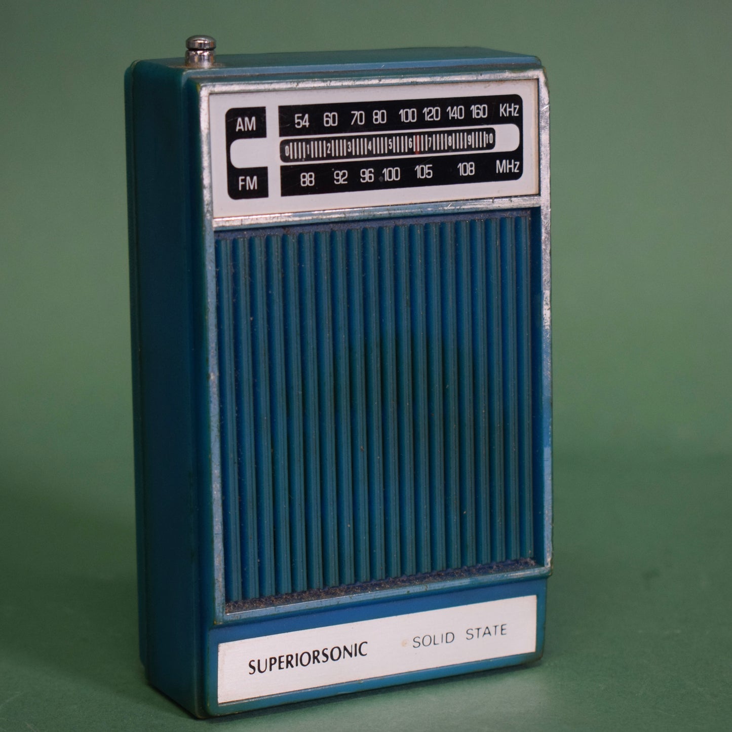 Solid State Superiorsonic Pocket AM/FM Radio