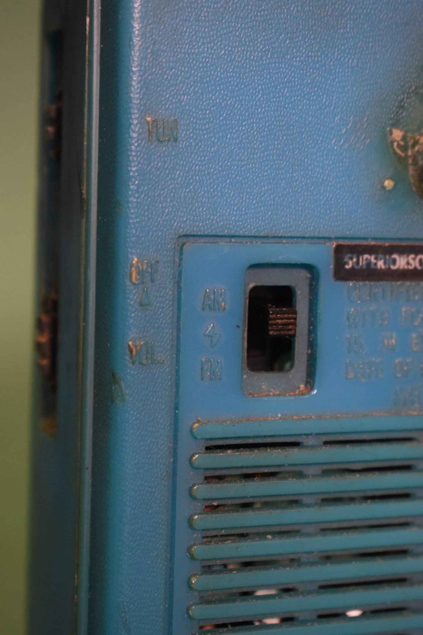 Solid State Superiorsonic Pocket AM/FM Radio