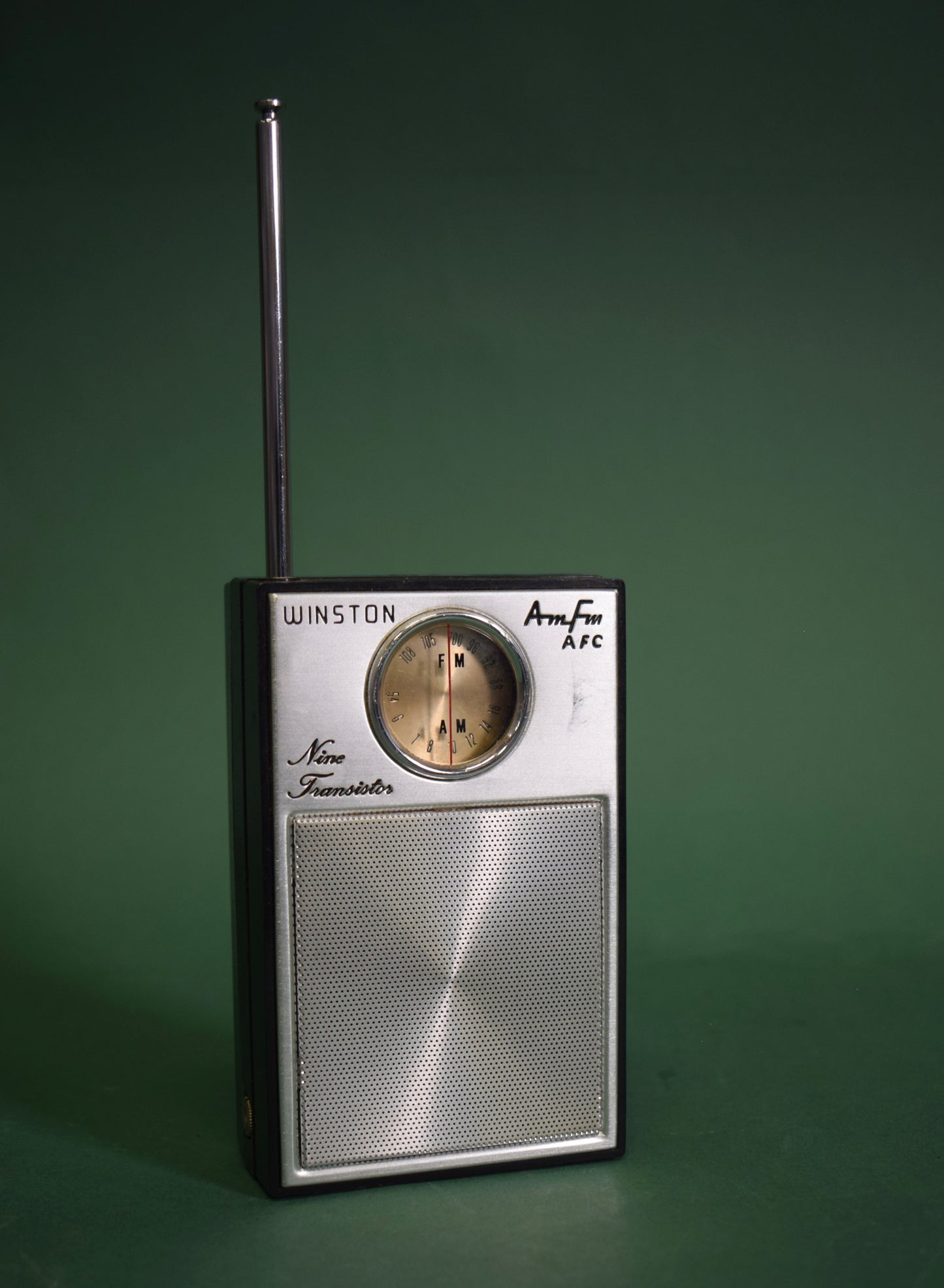 Winston Nine Transistor Am/Fm pocket radio