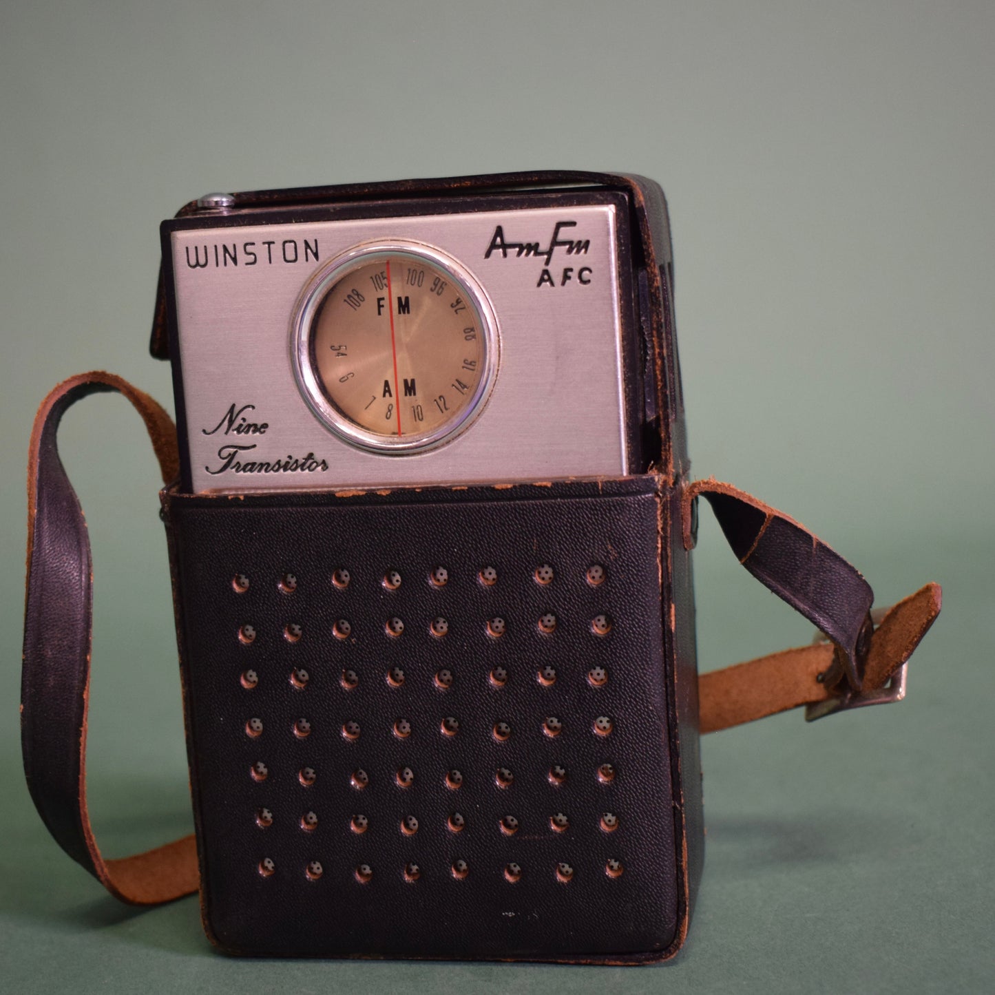 Winston Nine Transistor Am/Fm pocket radio