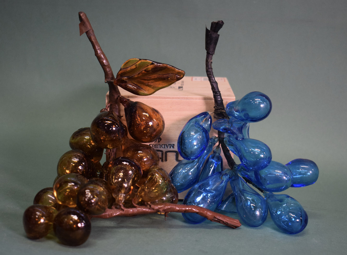 MCM glass grapes, set of three