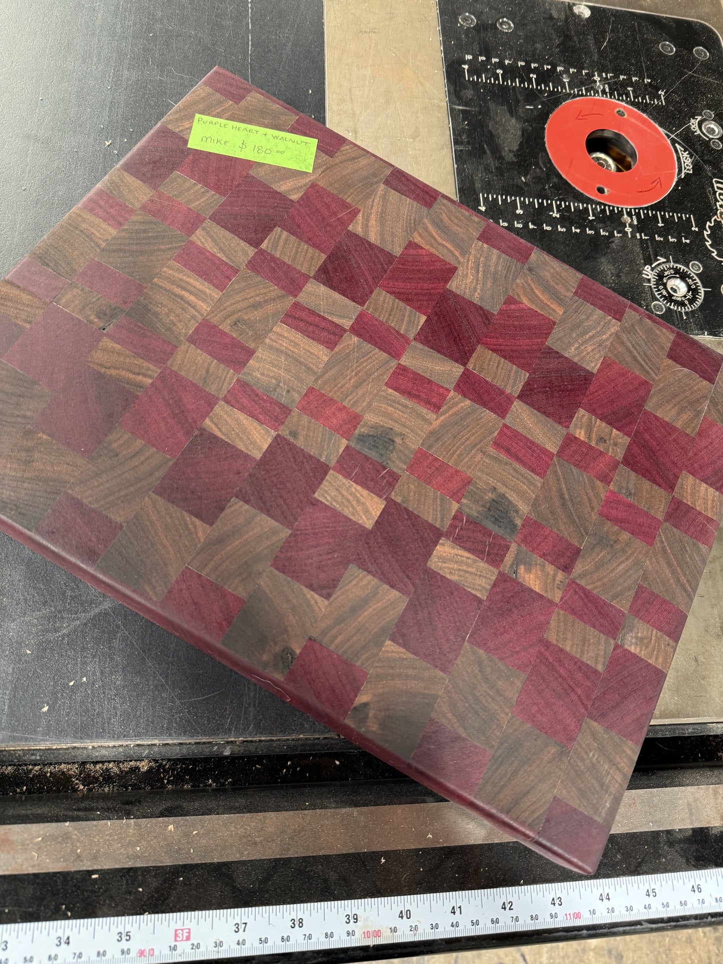 Artisan Crafted Cutting Board "Sally"